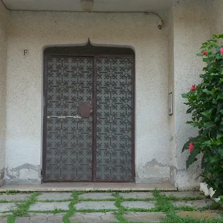 Casa Al Mare Cristina *